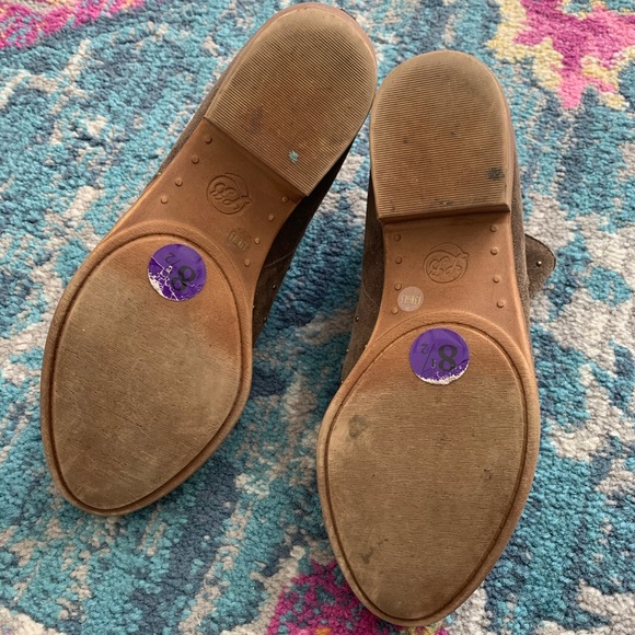 Lucky Brand Tan Suede Studded Ankle Bootie 8.5 - Picture 3 of 4